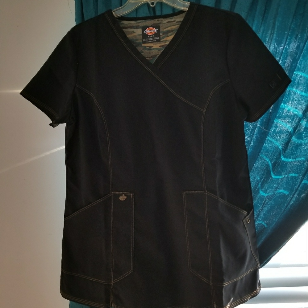 Dickies scrub top